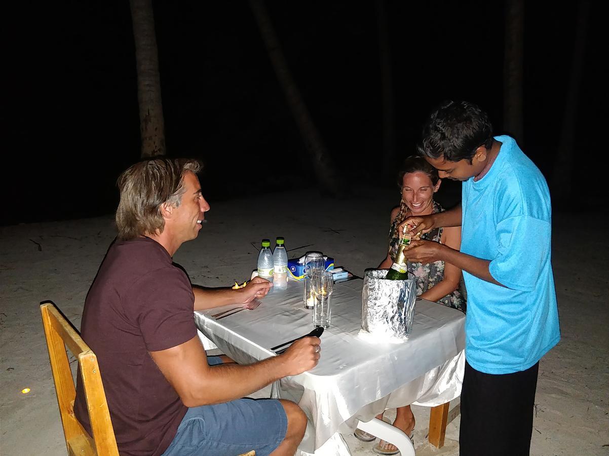 Island Guest Hotel Maamendhoo Exterior foto